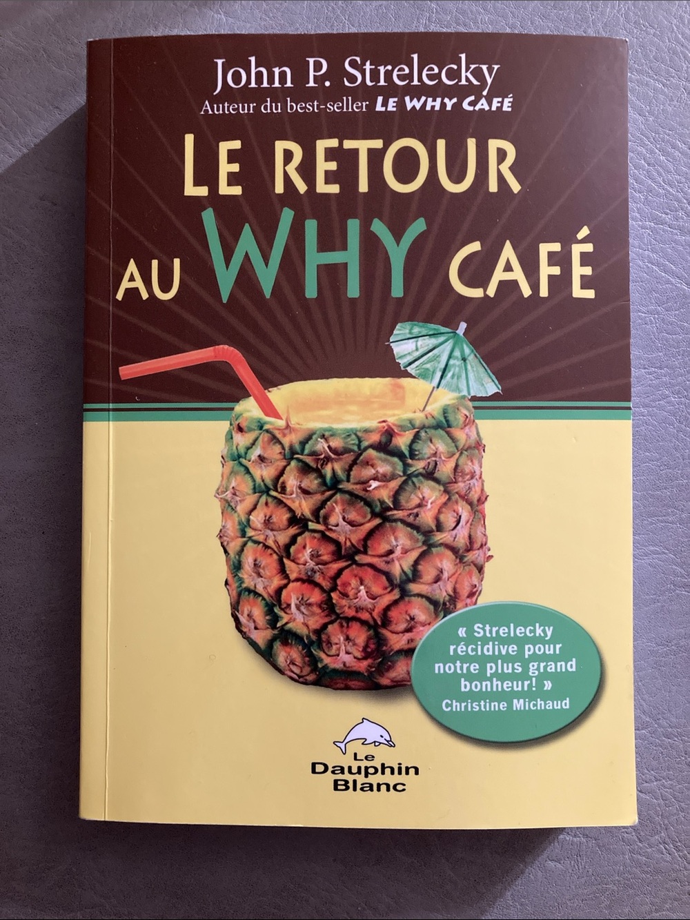 Le Retour au Why Café by - Yellow Pineapple Cover